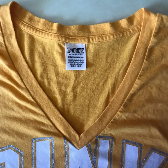 Pink Victoria’s Secret Women’s T-shirt - Picture 11 of 16